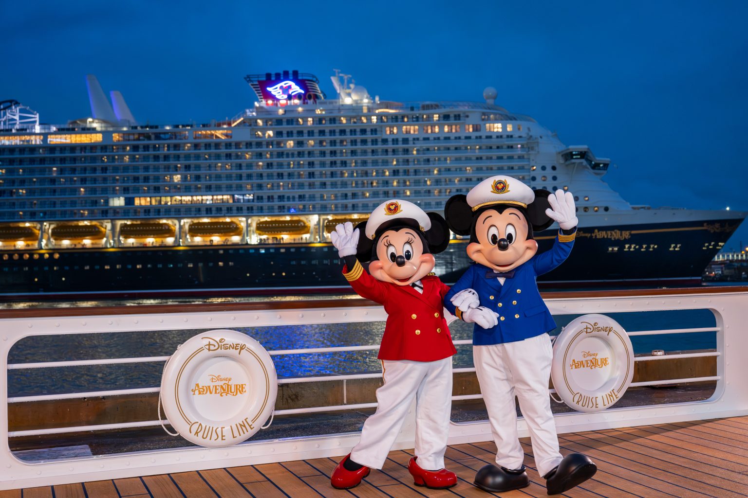 Disney Adventure cruise ship