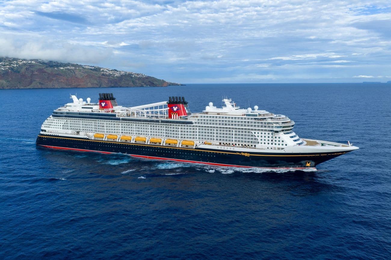 Disney Destiny cruise ship